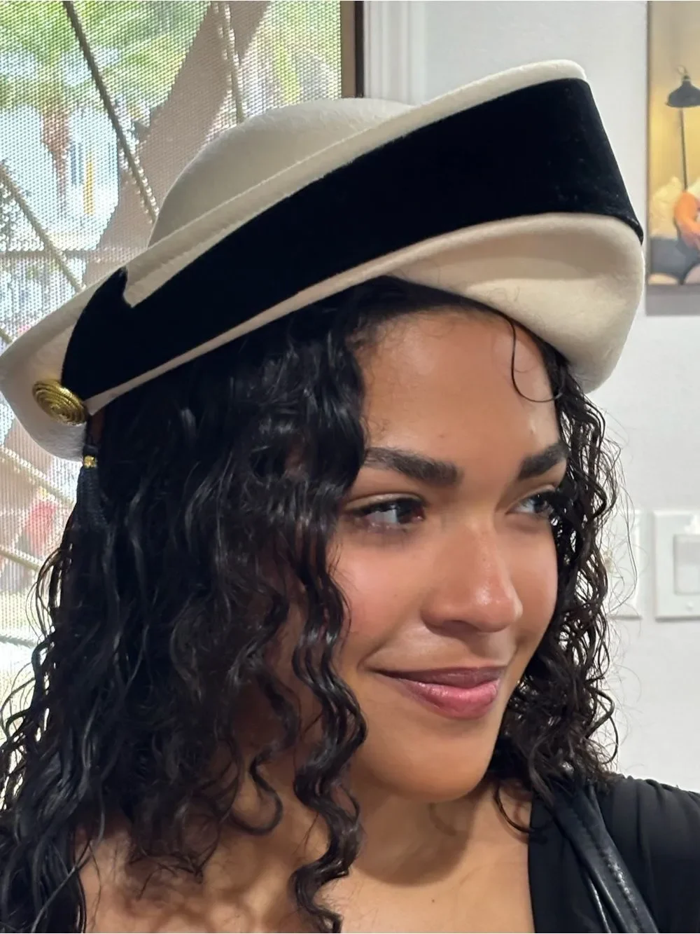 Jack McConnell Boutique Cream and Black Vintage Pillbox Hat